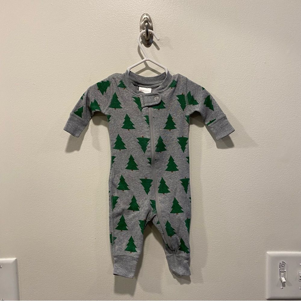 Hanna Andersson Baby Zip Sleeper Organic Cotton 50 0-3 months Christmas trees